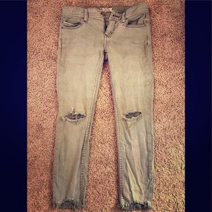 Free People Capri’s